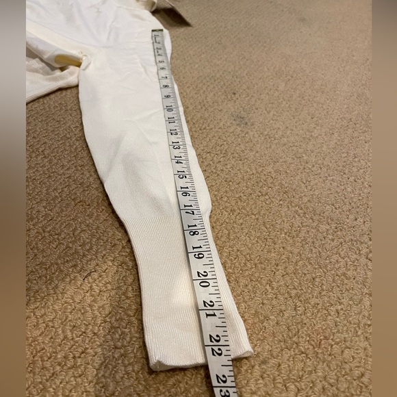 Zara long sleeve turtleneck sweater Size XS, S - Picture 4 of 4